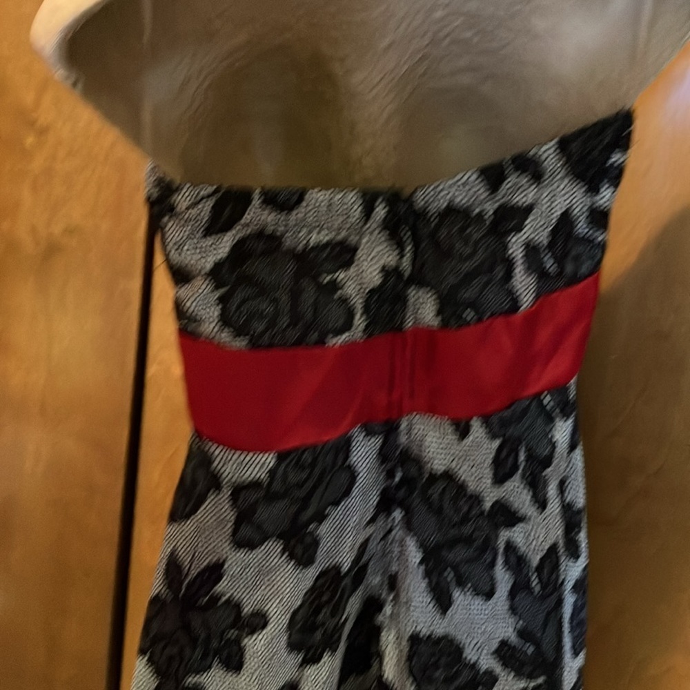 Trixxi Strapless Floral Semiformal Dress Size 5 NEW NWT - Picture 6 of 10